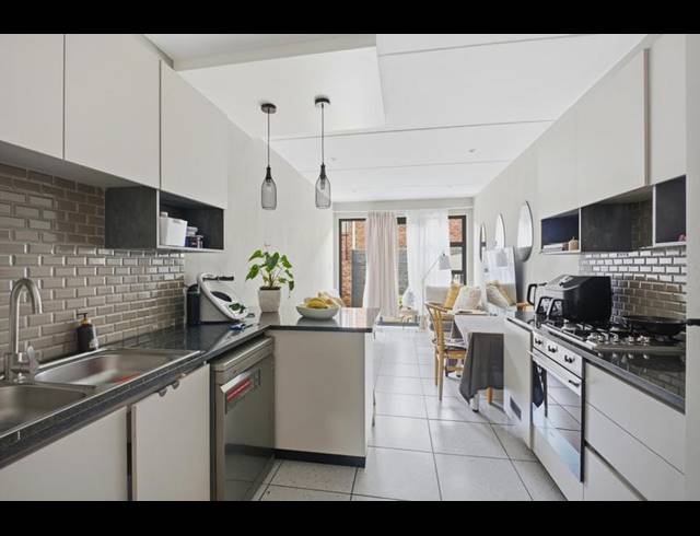 2 BEDROOM TOWNHOUSE FOR SALE IN FERNDALE